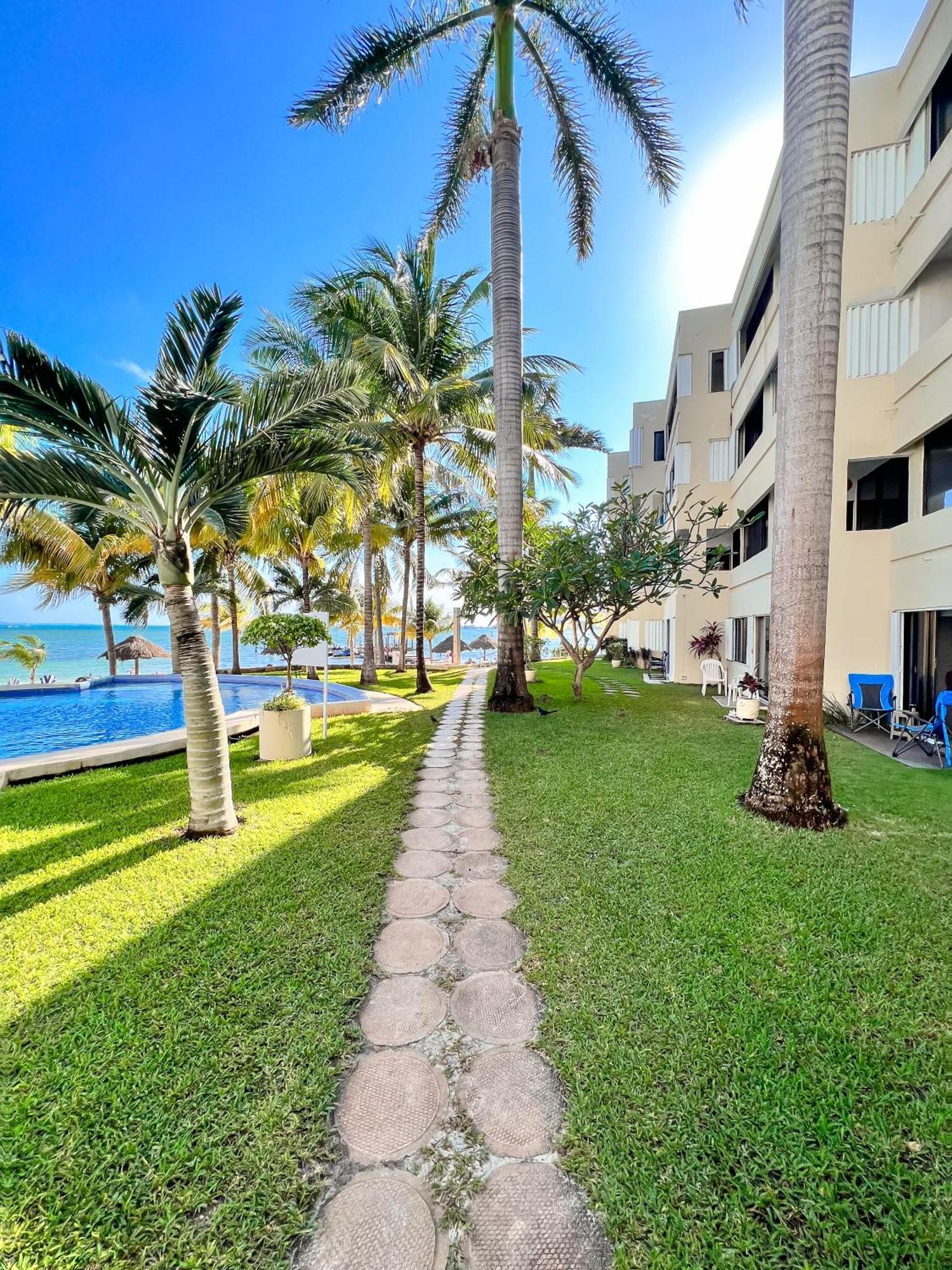 Bello Mar De Cancun, Beautiful 2Br 2Ba Condo Overlooking Beach Spectacular View! Экстерьер фото